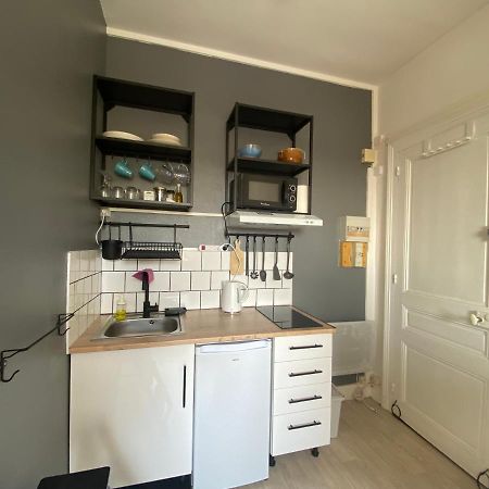 Petit studio confortable pour deux personnes Rouen Extérieur photo